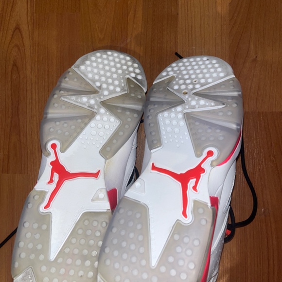 Air Jordan 6 Retro 'White Infrared' 2014 size 7y (8.5 women’s) - Picture 5 of 5